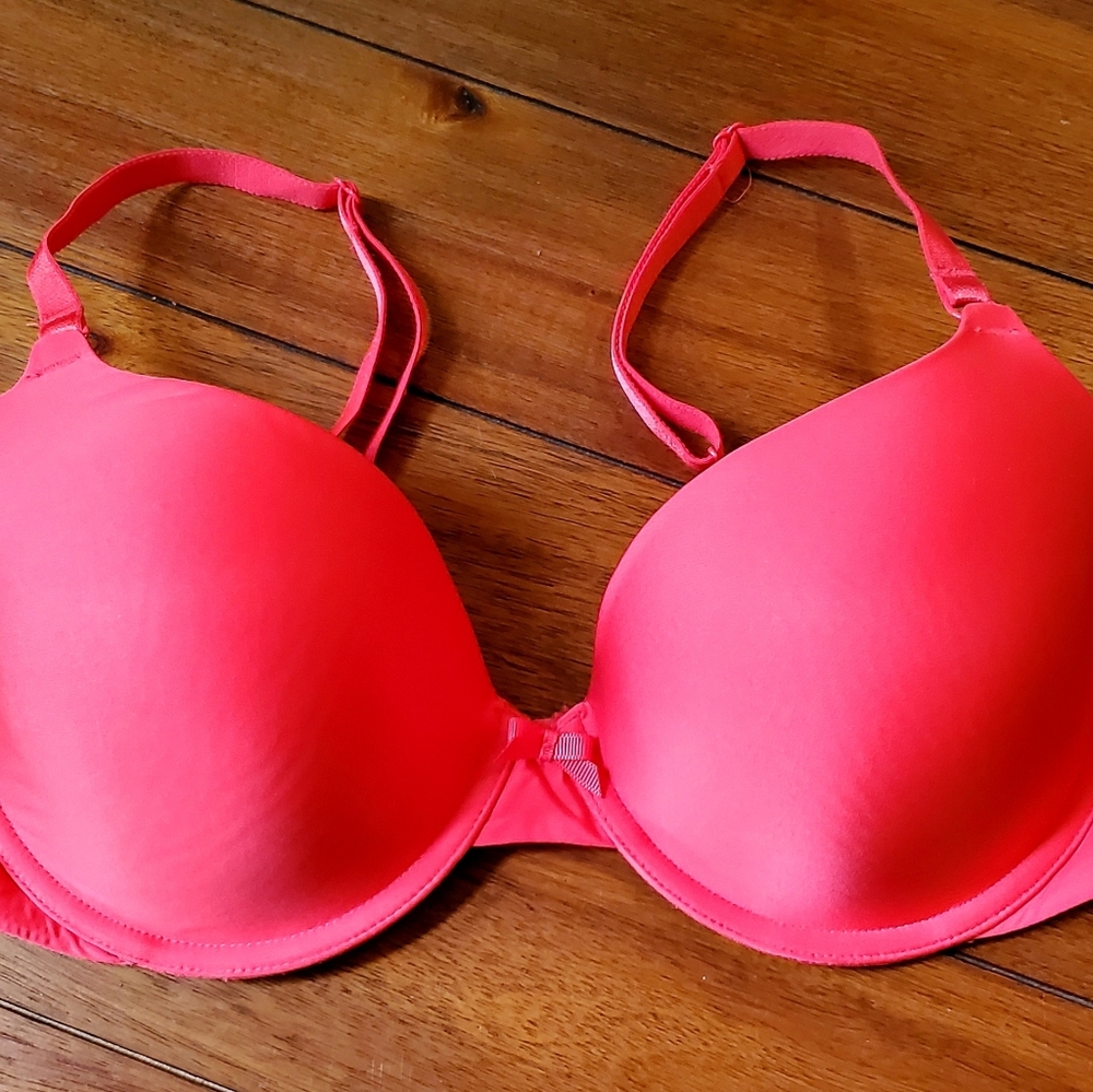 VS 34DD Bra
